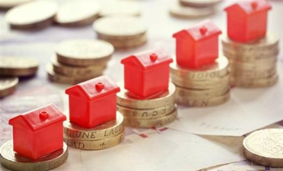 Ιρλανδικό fund βγάζει στο σφυρί ακίνητα στην Ελλάδα