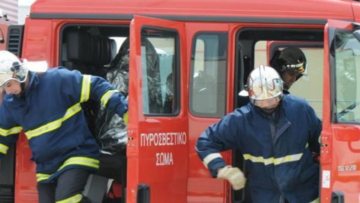 Αγοράκι τριών ετών έπεσε σε φωταγωγό πολυκατοικίας