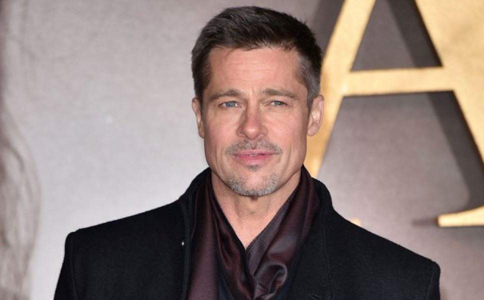 Μπραντ Πιτ: Είναι ερωτευμένος ξανά; ΔΕΙΤΕ με ποια!