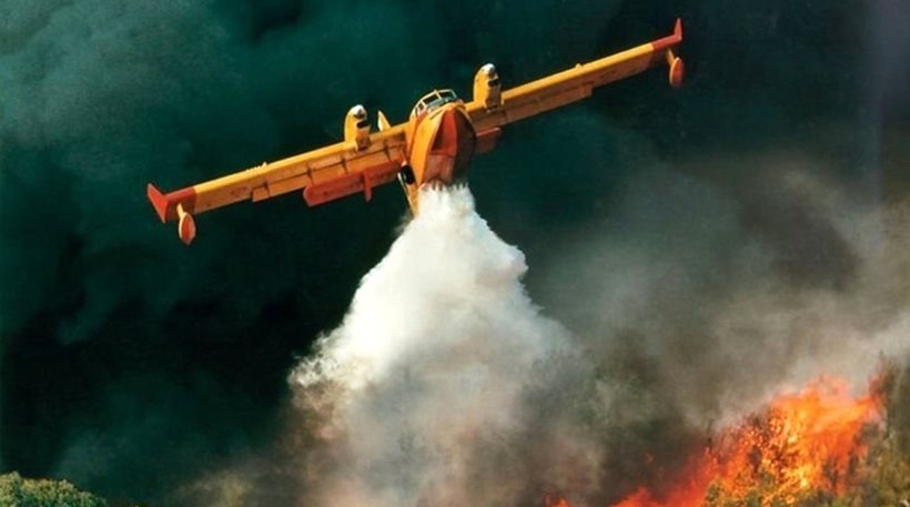 Διάσπαρτες εστίες φωτιάς καίνε τη Ζάκυνθο