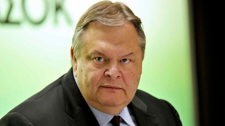 Κόντρα Βενιζέλου με την Real News