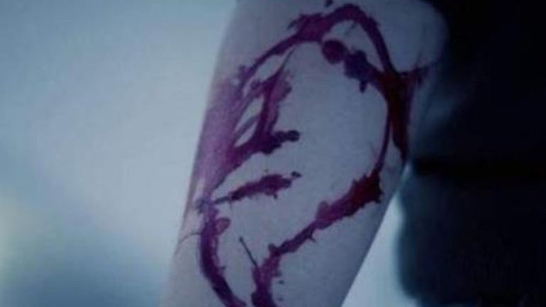 Ανήλικος περιγράφει πώς τον προσέγγισαν για να παίξει το παιχνίδι «Μπλε Φάλαινα»