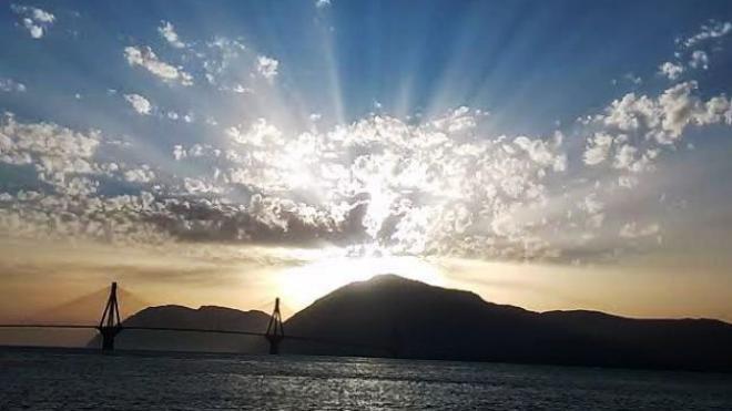 Πάτρα: Ανεβαίνει "επικίνδυνα" η θερμοκρασία - Τι καιρό θα κάνει τις επόμενες ημέρες