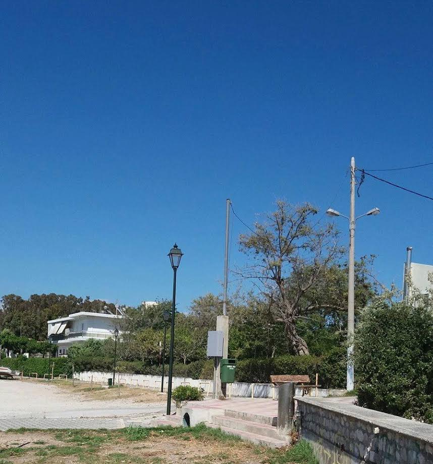 Πάτρα: Νέα φωτιστικά στη μαρίνα και στην παραλία Αραχωβιτίκων - ΦΩΤΟ