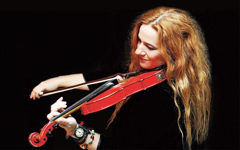 Στην Κάτω Αχαΐα η Ευανθία Ρεμπούτσικα τέλος Αυγούστου!