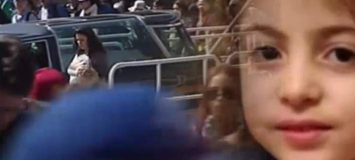 Βουβός θρήνος: Σε κλίμα οδύνης η κηδεία της 6χρονης Στέλλας Εικοσπεντάκη
