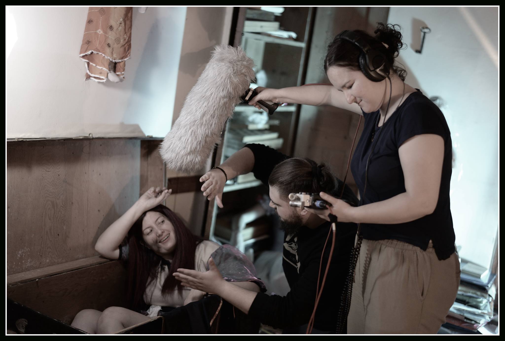 Η ταλαντούχα Αχαιή Ισμήνη Σακελλαροπούλου σκηνοθετεί και πρωταγωνιστεί στη νέα ταινία «Μπάμπουσκα – η τελευταία κούκλα» - ΔΕΙΤΕ ΦΩΤΟΓΡΑΦΙΕΣ από τα γυρίσματα