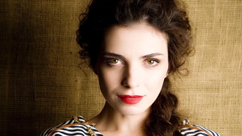 Καλοκαιρινές συναυλίες για καλό σκοπό με τη Φωτεινή Δάρρα