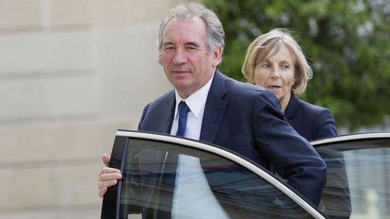 Νέες αποχωρήσεις από την κυβέρνηση Μακρόν