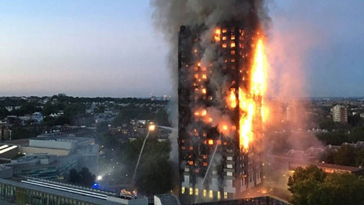 Λονδίνο: Τα νοσοκομεία προετοίμασαν θεραπείες για δηλητηρίαση με υδροκυάνιο