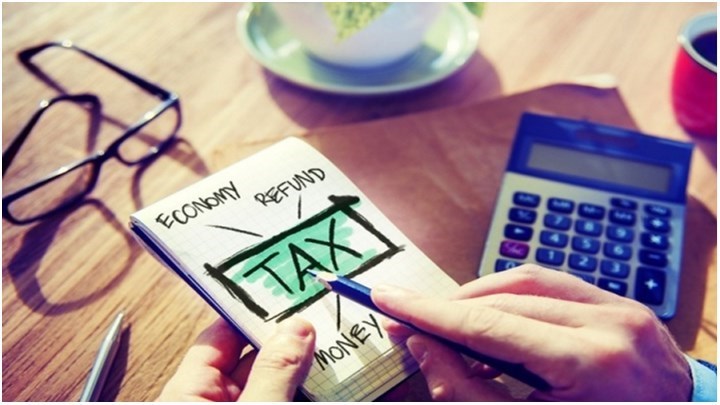 Τι φόρο εισοδήματος θα πληρώσετε - Δείτε αναλυτικά παραδείγματα