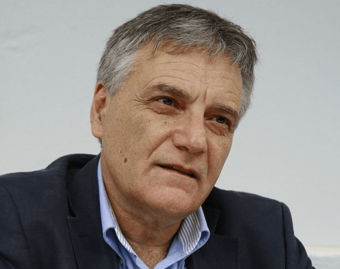 Διάλογο για την ψήφο αποδήμων προαναγγέλλει το υπουργείο Εσωτερικών