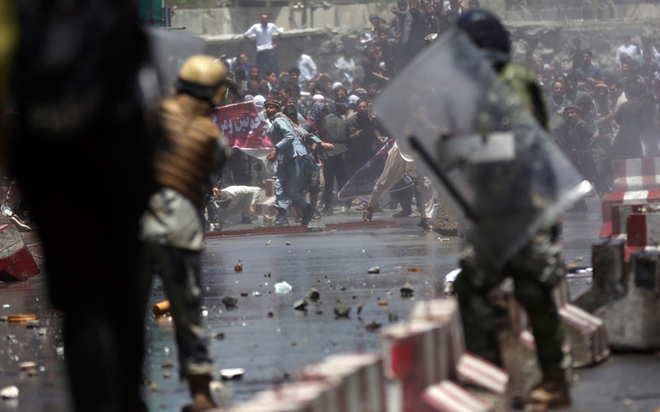 Τέσσερις νεκροί σε διαδήλωση στην Καμπούλ