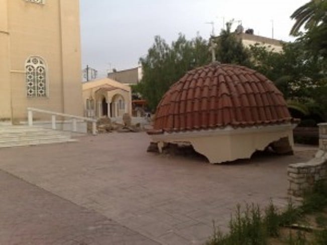 Κάτω Αχαΐα: «Μαύρη ημέρα» η σημερινή - ΔΕΙΤΕ ΦΩΤΟΓΡΑΦΙΕΣ από το πέρασμα του καταστροφικού σεισμού του 2008