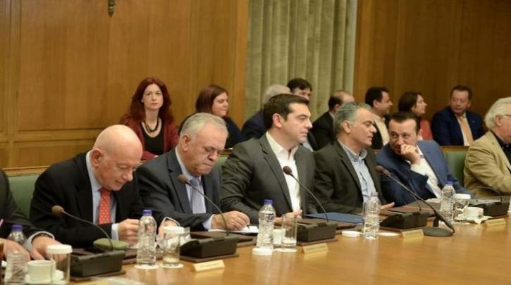 Yπό τον Αλ. Τσίπρα συνεδριάζει σήμερα το Υπουργικό Συμβούλιο