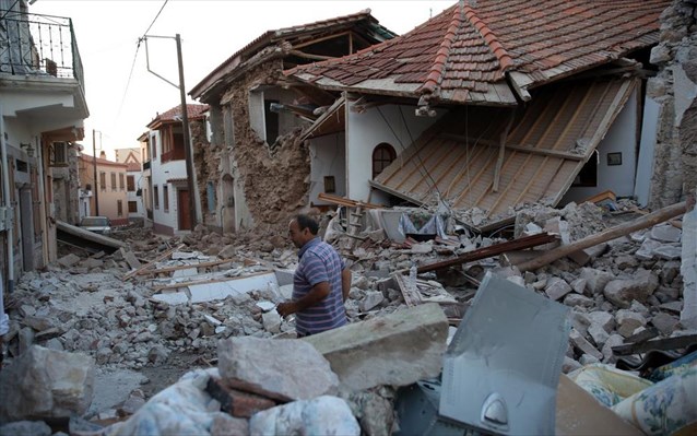 Η Λέσβος μετράει τις πληγές της- Η επόμενη μέρα μετά την οργή του Εγκέλαδου- Θρήνος στα χαλάσματα για την 43χρονη - Αναβάλλονται οι σημερινές πανελλαδικές σε Χίο και Μυτιλήνη