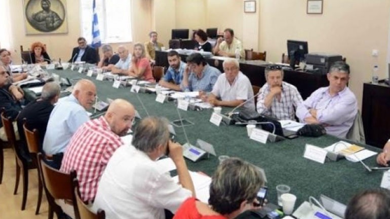 Το δημοτικό συμβούλιο της Πάτρας για την παραχώρηση του κτιρίου της Μανιακίου για τη δημιουργία παιδικού σταθμού