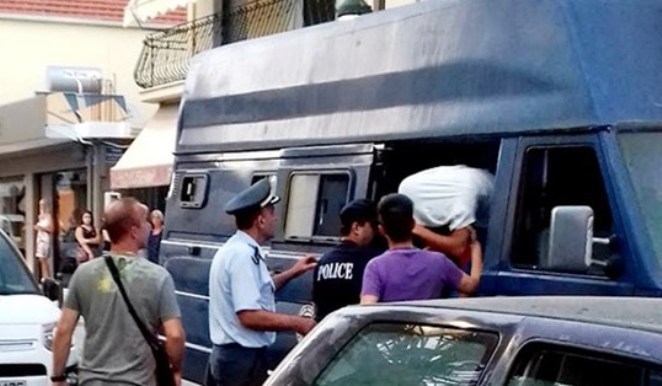 Ζάκυνθος: Τι δηλώνει ο Έλληνας μπάρμαν για τη δολοφονία του νεαρού τουρίστα - Βαριές κατηγορίες στους 8 συλληφθέντες - ΦΩΤΟ