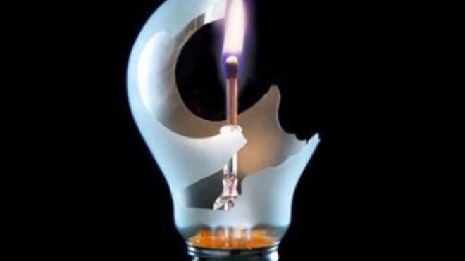 Αχαΐα: Μπλακ αουτ της ΔΕΗ σε νοικοκυριά - Κόβουν το ρεύμα αυτόματα πριν την εξόφληση των λογαριασμών!