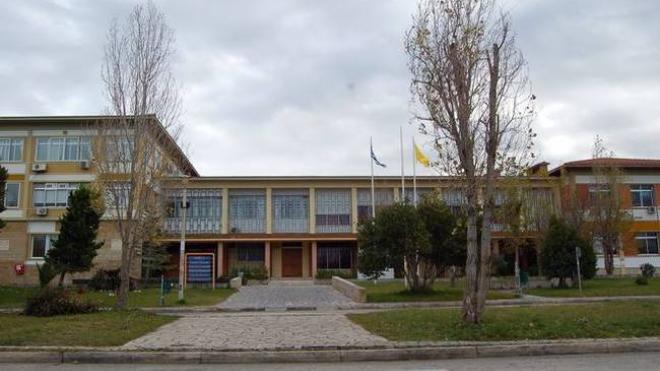 Κορυφαία στιγμή για το Πανεπιστήμιο Πατρών - Θα κατασκευάσει μικροδορυφόρο με απόφαση Παππά