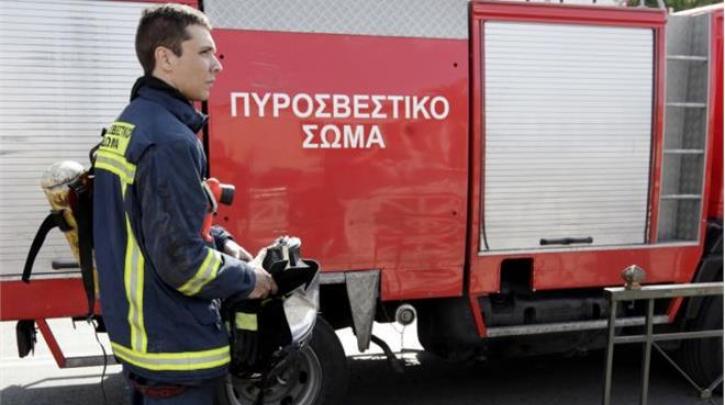 Ζευγολατιό: Τρεις πυροσβέστες τραυματίστηκαν