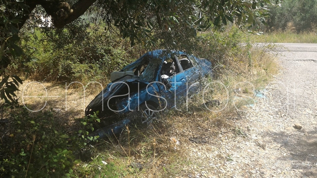Σοβαρό τροχαίο στη Συκούλα- Ι.Χ. καρφώθηκε σε ελιά- Βαριά στο νοσοκομείο 52χρονος