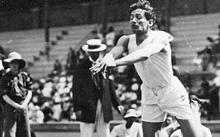 Ανακομιδή των οστών του Ολυμπιονίκη Κωνσταντίνου Τσικλητήρα από την Πάτρα στην Πύλο