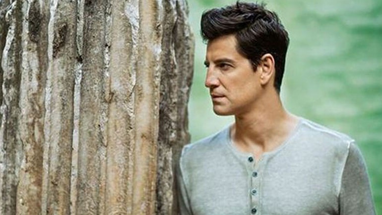 Το μήνυμα του Σάκη Ρουβά για τους ήρωες πυροσβέστες