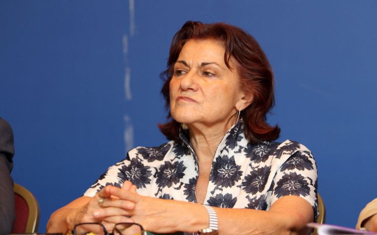 Θεανώ Φωτίου: Έως το τέλος Σεπτεμβρίου θα λειτουργήσουν 250 Κέντρα Κοινότητας