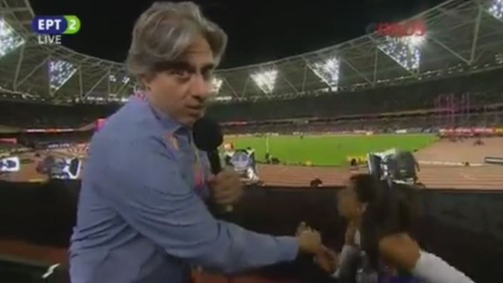 Ελληνίδα πρωταθλήτρια κατέρρευσε την ώρα που έκανε δηλώσεις στην ΕΡΤ - ΒΙΝΤΕΟ