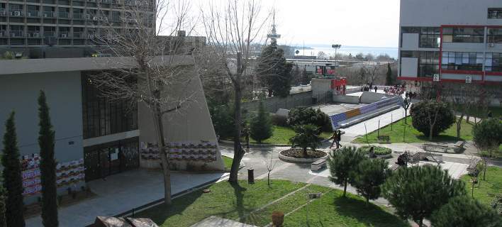 Ποινική δίωξη σε ιατροδικαστή του ΑΠΘ -Εκανε νεκροτομές και έπαιρνε έξτρα χρήματα από συγγενείς νεκρών