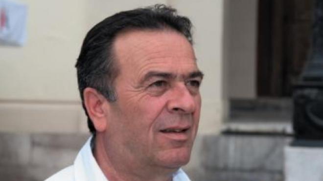 Πατούχας σε Πελετίδη: Αναλάβετε πρωτοβουλίες για την σορό του θύματος της κατάρρευσης στο λιμάνι