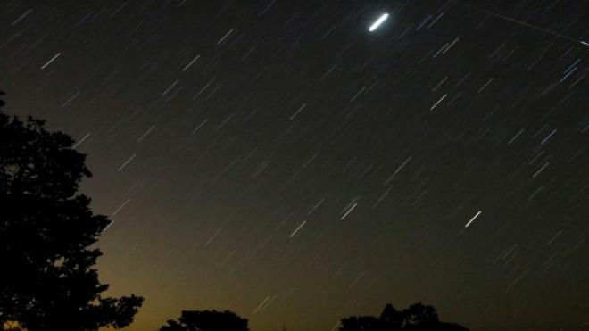 Ένα πεφταστέρι κάθε 1,5 λεπτό το βράδυ του Σαββάτου