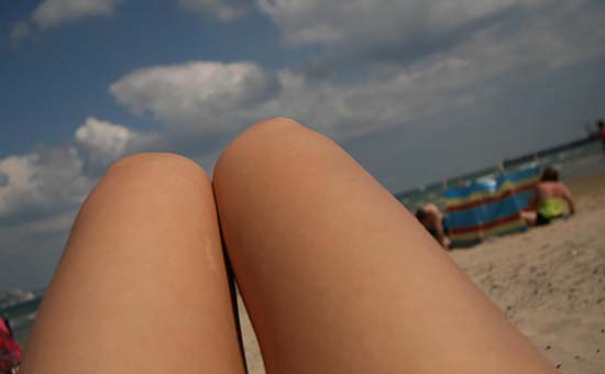 Δεν ξανάγινε: Δύο γυναίκες από το Ρίο, ισχυρίζονται ότι τις δάγκωσε φίδι μέσα στη θάλασσα στον Αλισσό