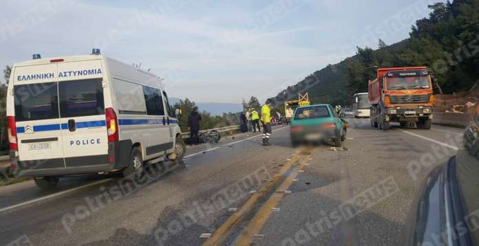 Εκτροπή αυτοκινήτου στην Πατρών- Πύργου στο ύψος του Αλισσού- Τυλίχθηκε στις φλόγες- Σοβαρά η οδηγός