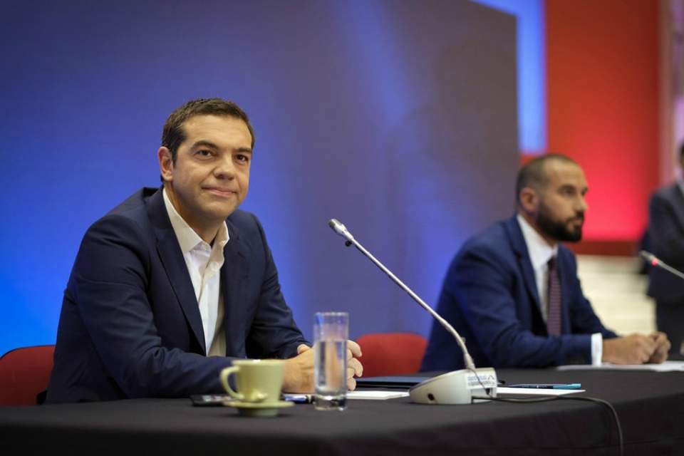 Αντιδράσεις από την αντιπολίτευση για συνέντευξη Τσίπρα στη ΔΕΘ