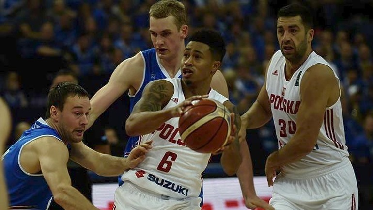 Πρώτη νίκη η Πολωνία