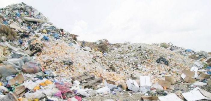 ΑΠΙΣΤΕΥΤΟ "Εστησαν" χωματερή δίπλα στη Λιμνοθάλασσα!