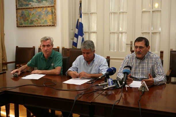 Κώστας Πελετίδης: Μεταφέρουμε συνεχώς πόρους από τον δημοτικό προϋπολογισμό για τα σχολικά συγκροτήματα