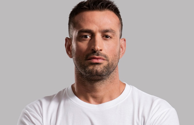 Nomads: Είναι αυτός ο νέος Ντάνος; «Ήρθα για να ζήσω στην παραλία, όχι στη βίλα»!