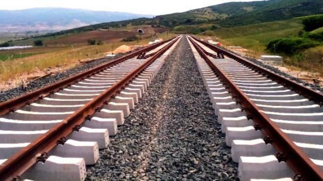 Κιάτο - Αίγιο: Έτοιμη η δημοπράτηση για ηλεκτροκίνηση στο τρένο