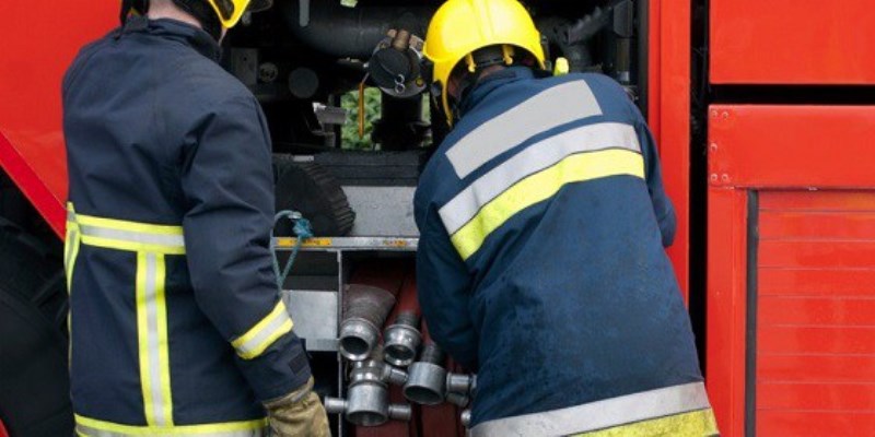 Τώρα: Φωτιά σε διαμέρισμα πολυκατοικίας στην Αγίας Σοφίας