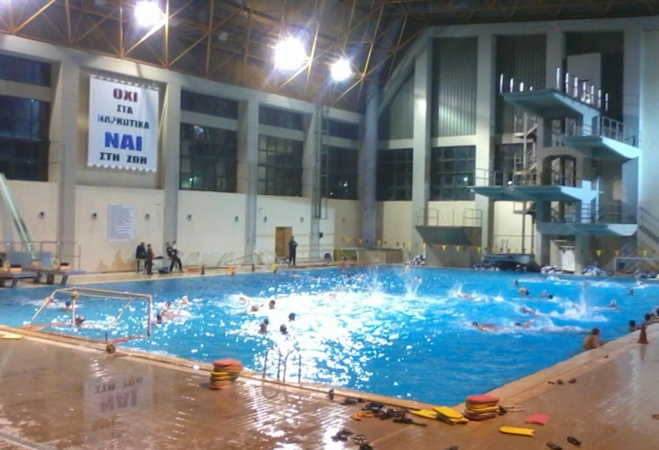 Η ΝΕΠ συγκεντρώνει σχολικά είδη για μαθητές