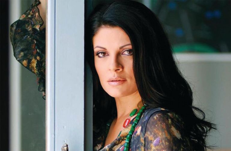 Πάτρα: Ανατρεπτική μουσική παράσταση με την Τάνια Τρύπη την Παρασκευή