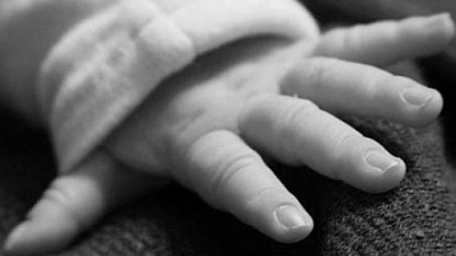 Τι υποστήριξαν η 15χρονη μητέρα και 23χρονος πατέρας για την εγκατάλειψη διδύμων σε διαμέρισμα