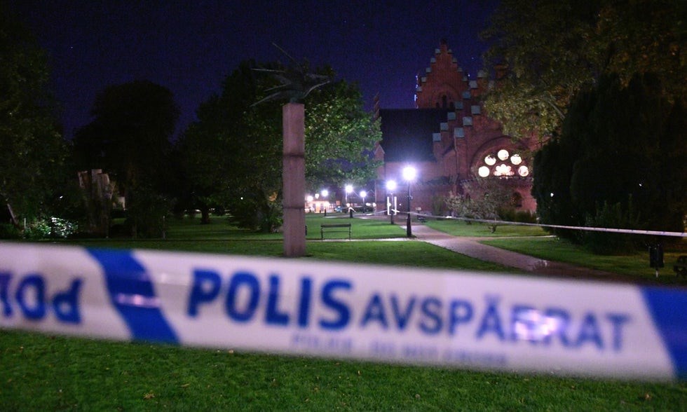 Σουηδία: Τέσσερις τραυματίες από πυρά ενόπλου σε αγορά