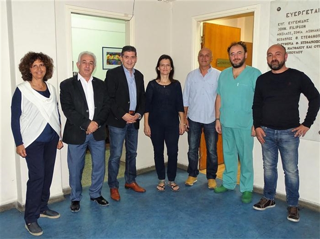 Ενίσχυσε με κλιματιστικά το Καραμανδάνειο η Περιφέρεια Δυτικής Ελλάδας