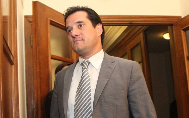 "Στην Πάτρα ανοίγουμε τις πύλες στην κοινωνία με καινοτόμες επιχειρήσεις και πνεύμα" - Δηλώσεις Άδωνι Γεωργιάδη στο tempo24.news για το 2ο Προσυνέδριο της ΝΔ