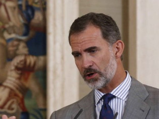 Διάγγελμα από τον βασιλιά Φελίπε της Ισπανίας: Παράνομο το δημοψήφισμα στην Καταλονία