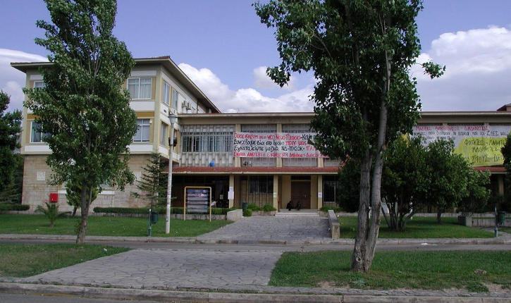 Στον "αέρα" οι συμβασιούχοι καθαριότητας του Πανεπιστημίου Πατρών - Λήγουν οι συμβάσεις τους και δεν... διαφαίνεται ανανέωση!